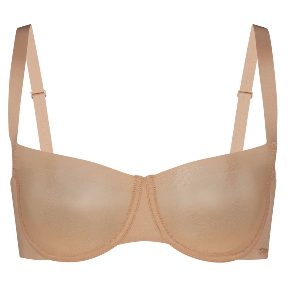 SKIMS no show balconette bra